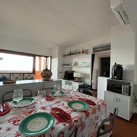 Lägenhet Beautiful Apartment, Sea Front
